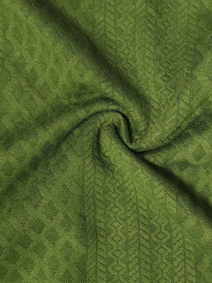 Marc: Pull col montant en jacquard, confort et style intemporel.