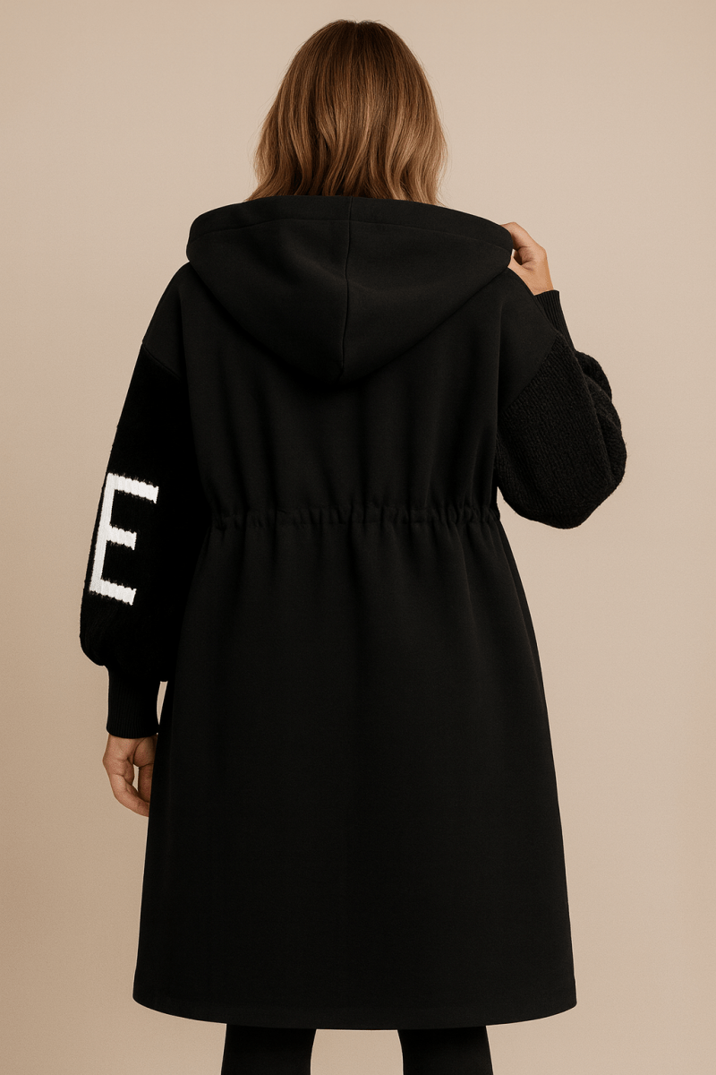 SELENE | MANTEAU LONG TRICOTÉ AVEC CAPUCHE