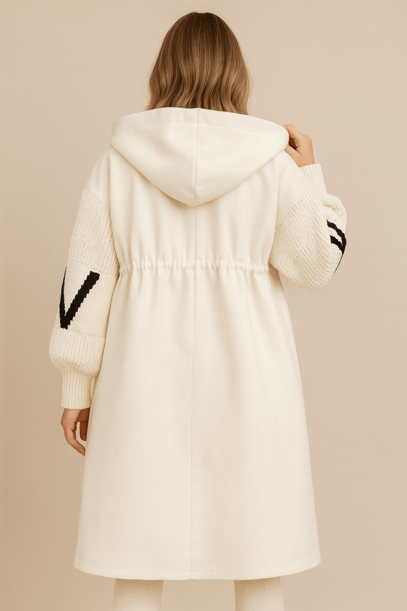 SELENE | MANTEAU LONG TRICOTÉ AVEC CAPUCHE